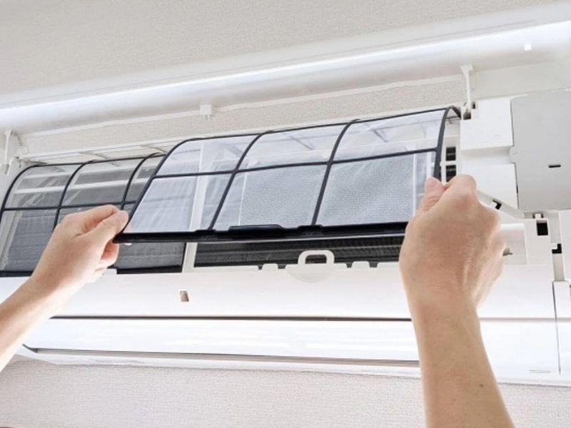 Lý do cần vệ sinh điều hòa thường xuyên